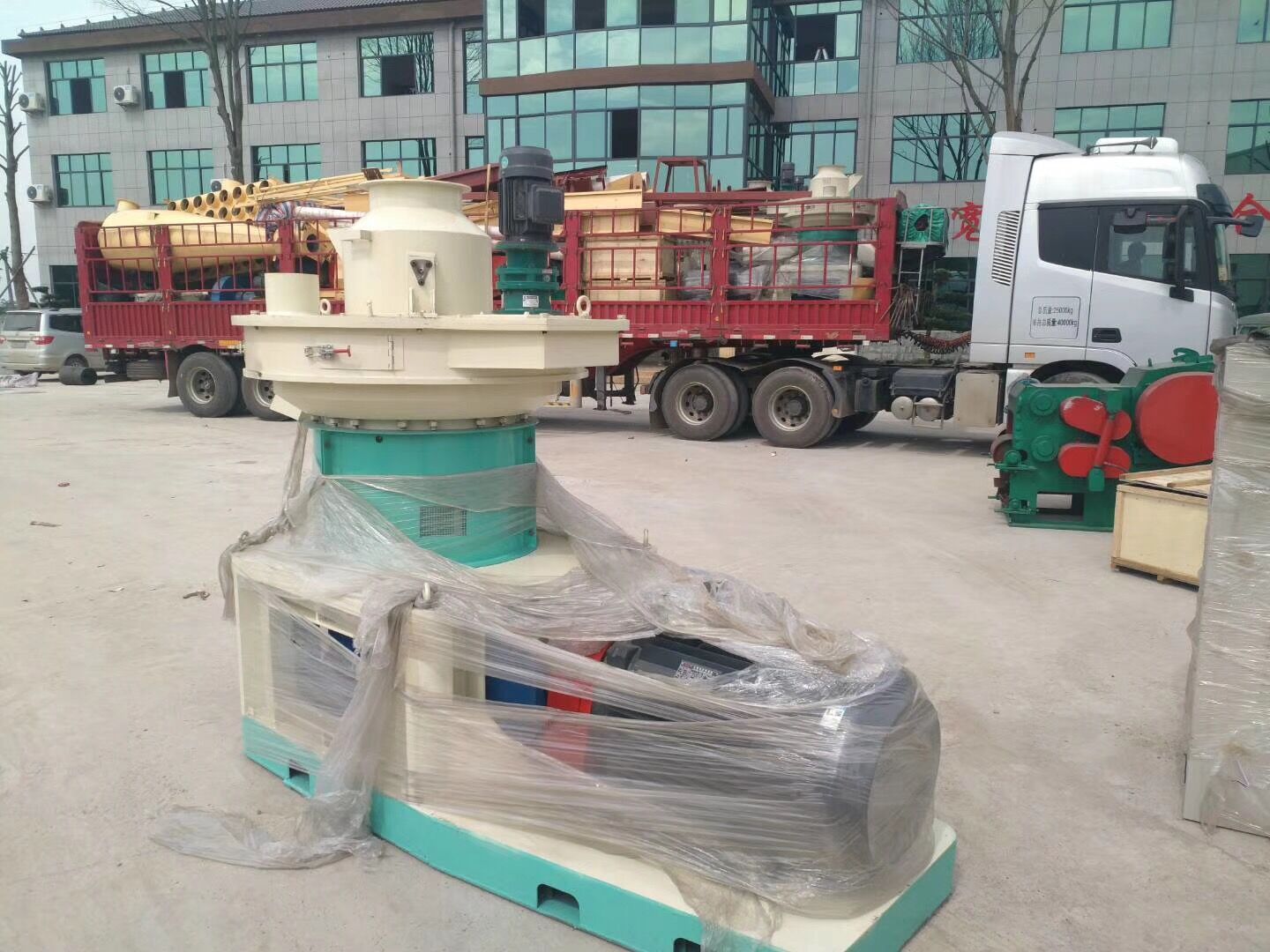 High Quality Biomass Vertical Ring Die Pellet Mill Biomass Sawdust Wood Pellet Mill